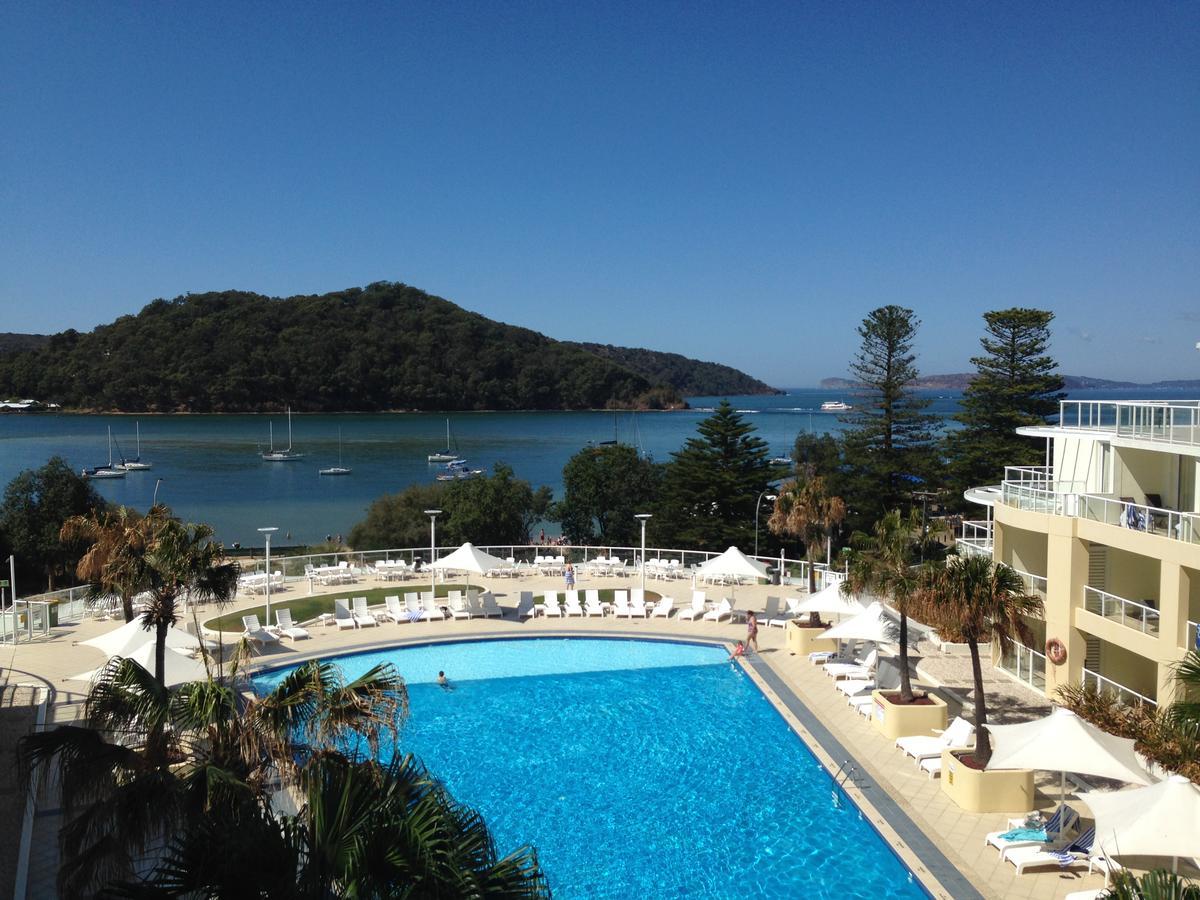 Base Holidays - Ettalong Beach Premium Apartments Екстериор снимка